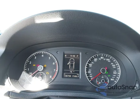 2014 Volkswagen Passat 1.8T Se z USA, uszkodzony, nr VIN 1VWBT7A31EC056596